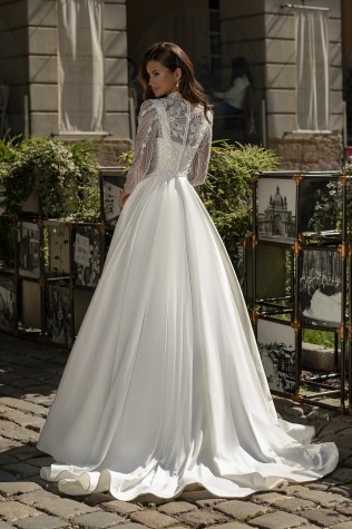918-2-Wedding-dress-Lady-Di-Bride-1 (1)